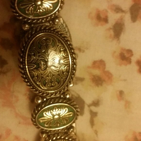 Jewelry - Brighton silve braclet